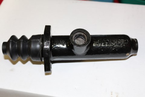 Maître cylindre rénové